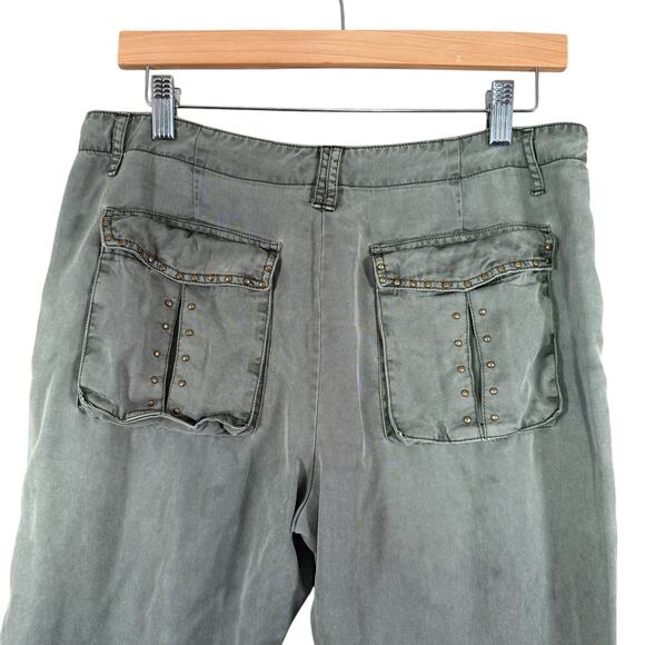 Young Fabulous & Broke Jogger Pants | Army Green Utility Studded | Size M - Picture 5 of 10